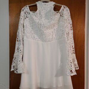 Beautiful Club L White Dress With Lace Dress Size 16